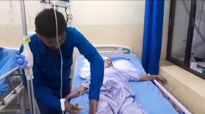 संपति की लालच में हैवान बना पुत्र, इतना पीटा मां को की आईसीयू में चल रहा है इलाज।