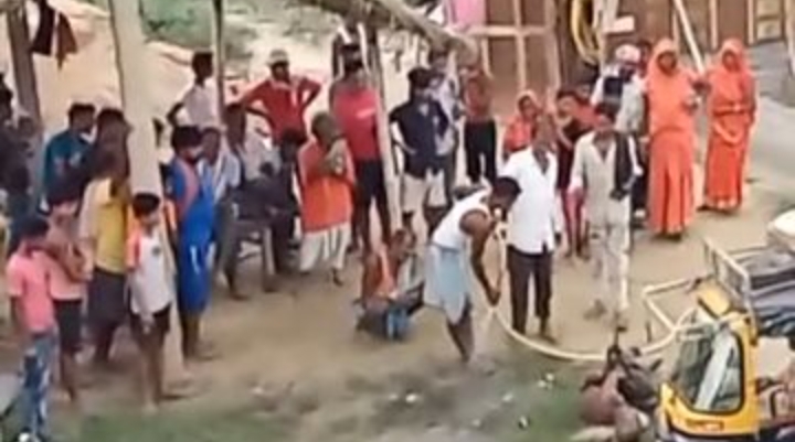 चॉकलेट के लिए नाबालिग को 9 घंटे पीटा, दो गिरफ्तार।