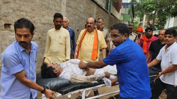 पटना पुलिस की लाठीचार्ज में BJP नेता विजय कुमार सिंह की मौत, जेपी नड्डा ने नीतीश कुमार पर बोला हमला।