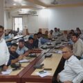 डीएम ने की बाढ़ पूर्व तैयारियों की।समीक्षा।