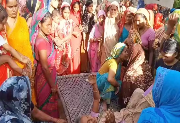 महिला और दो बच्चों की गला रेतकर हत्या, मुहर्रम के मेले में गया था पति; इलाके में सनसनी।