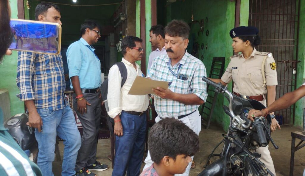 अयान हीरो होंडा गैराज, आशापुर से एक बाल श्रमिक को कराया गया विमुक्त।