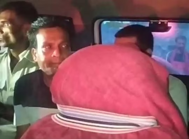 लॉज में अचानक हुई पुलिस की एंट्री, एक दर्जन से अधिक लोग हिरासत में, जानिए पूरा मामला…