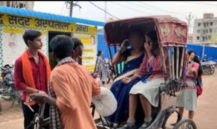 छेड़खानी का विरोध करने पर 9वीं की छात्रा को बीच सड़क पर मारी गोली, एक दिन पहले ही दी थी धमकी।