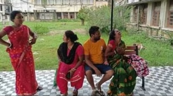 दोनार रेलवे गुमटी के नजदीक ट्रैक पर मिला छात्र का शव, जांच में जुटी पुलिस।