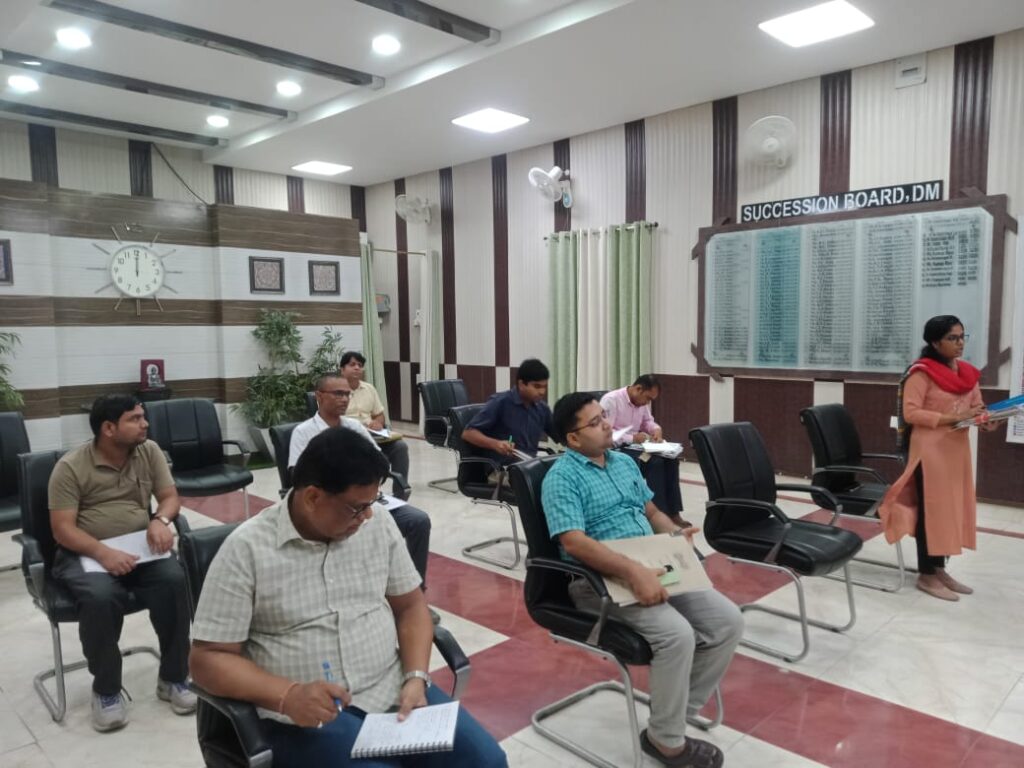 जिलाधिकारी की अध्यक्षता में खनन विभाग के कार्यों की हुई समीक्षा।