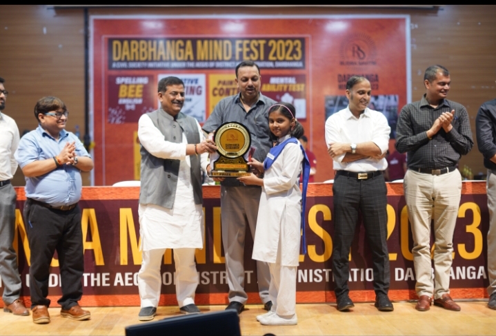 छात्रों की प्रतिभा का अनूठा मंच है रुद्र सावित्री दरभंगा माइंडफेस्ट : संजय झा।
