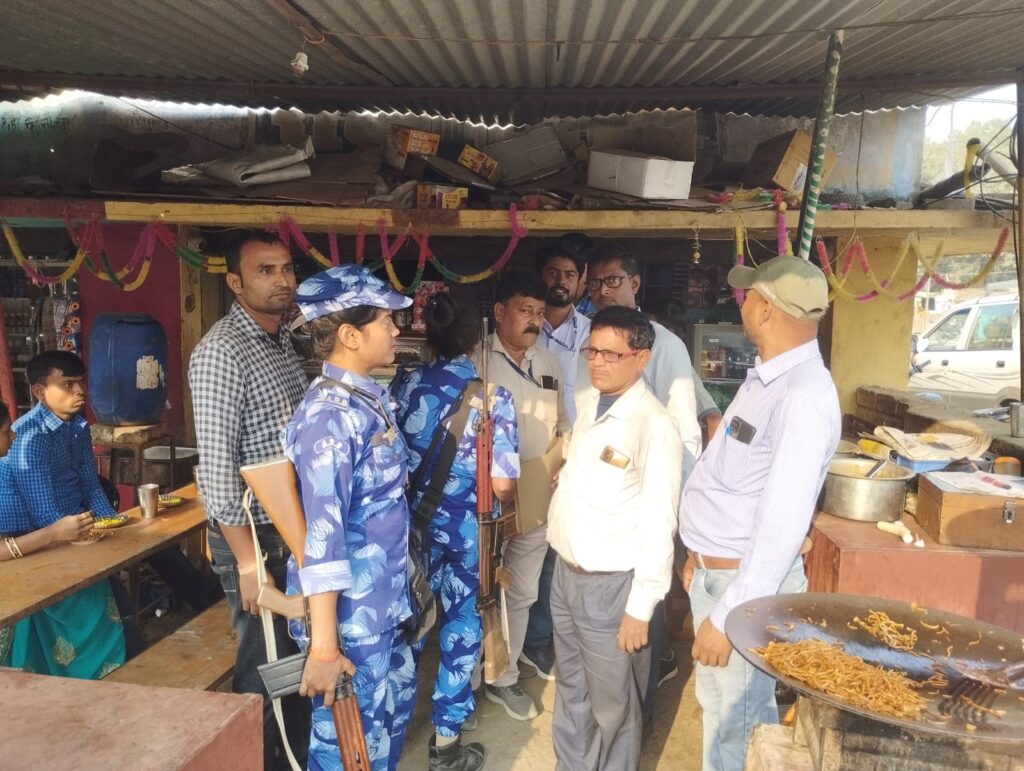 बेनीपुर के खाना-नाश्ता होटल से एक बाल श्रमिक को कराया गया मुक्त।