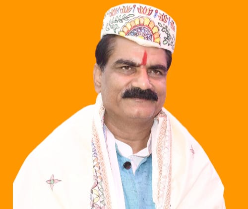 नीतीश कुमार जनता की आंखों में धूल झोंककर सिर्फ शिलापट्ट की राजनीति करते हैं : सांसद।