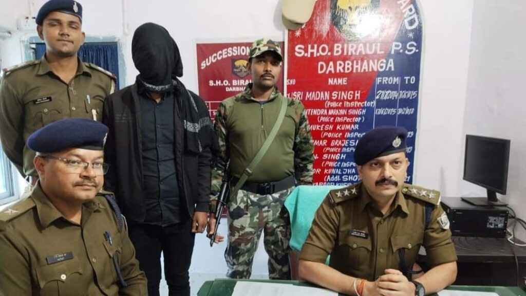ढाबा संचालक से हुए लूट मामले के फरार आरोपी को पुलिस ने किया गिरफ्तार।