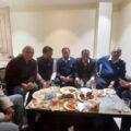 दरभंगा मेडिकल कॉलेज के गेस्ट हाउस में डॉक्टरों की कथित शराब पार्टी का वीडियो वायरल, छापेमारी में तीन बोतलें जब्त।