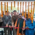 ईवीएम प्रदर्शन केंद्र का हुआ शुभारंभ, डीएम सहित अन्य ने डाला डमी मत