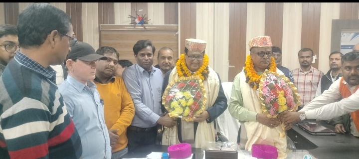 चेथरु महतो जनता महाविद्यालय का अनुभव रहेगा सदैव अविस्मरणीय: प्रो. रहमतुल्लाह।