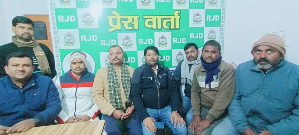मुख्यमंत्री नीतीश कुमार विश्व में सबसे ज्यादा पलटने वाला नेता:- डॉ कुमार गौरब