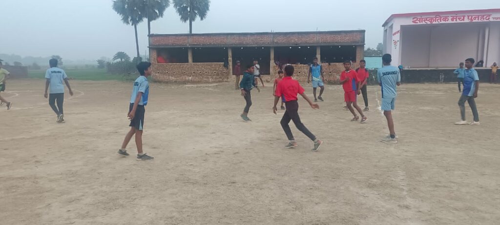 जिला स्तरीय गैर आवासीय हैंडबॉल खेल प्रशिक्षण हेतु बालक एवं बालिका में अण्डर – 14 के खिलाड़ियों का हुआ चयन।