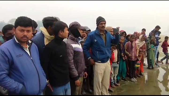 गोई मिश्र लगमा गांव में अहले सुबह मिली युवक की लाश, इलाके में सनसनी।