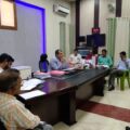 लोक सभा आम निर्वाचन को लेकर सभी कोषांगों के वरीय पदाधिकारीयों के साथ डीएम ने की समीक्षा बैठक।