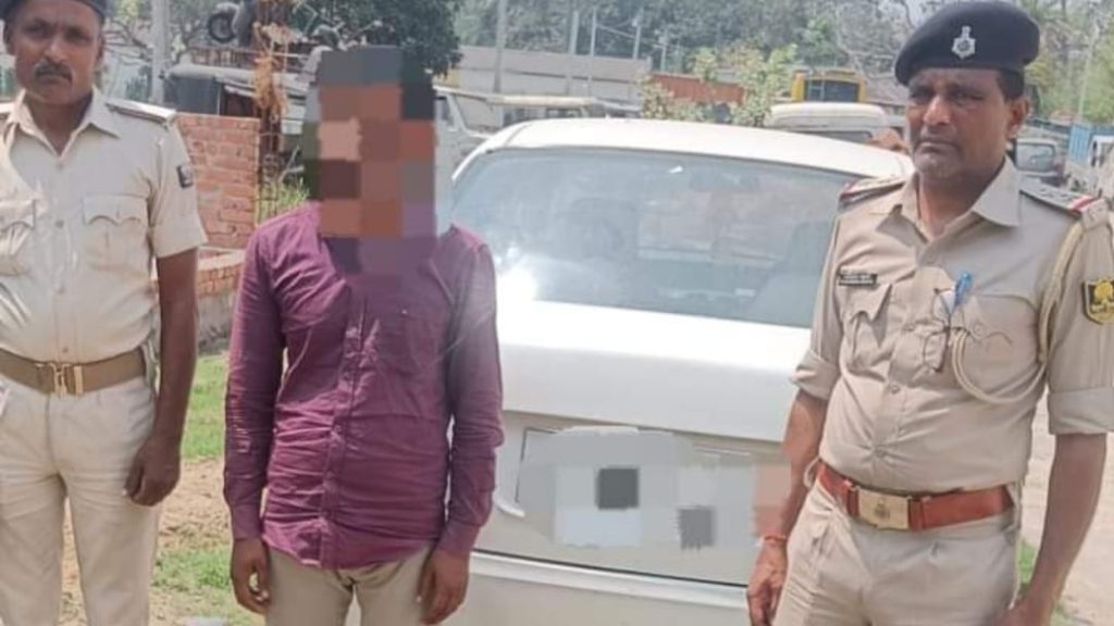वाहन चेकिंग के दौरान चोरी की कार बरामद, बंगाल से हुआ था चोरी।