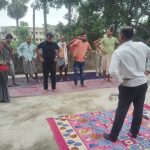 विश्व योग दिवस पर बापूधाम दूध डेयरी भच्छी के प्रांगण में योग  का हुआ आयोजन