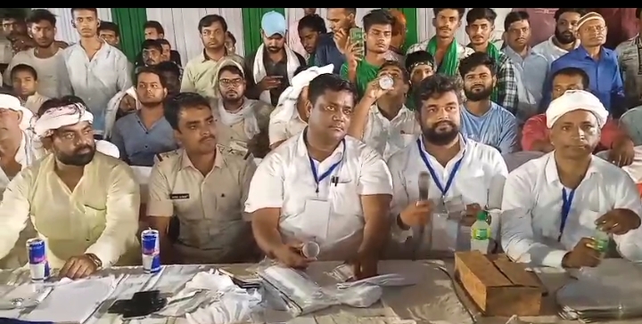 मदरसा हमीदिया के मैदान में  एक शानदार नोमाइशी  कार्यक्रम का आयोजन किया गया