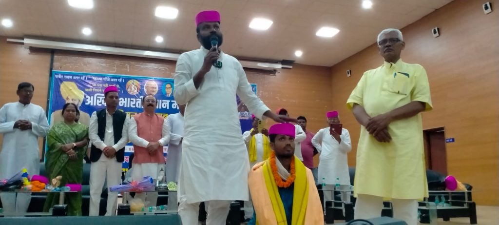 कब तक करेंगे चिरौरी, चुनावी रण में पान समाज दिखाएगा शक्ति – आई पी गुप्ता