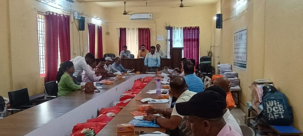मुख्यमंत्री विद्यालय सुरक्षा कार्यक्रम के सुदृढ़ीकरण हेतु हुई बैठक।